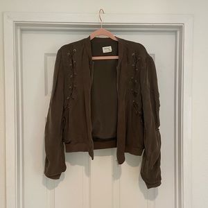 Cute hunter green bomber jacket
